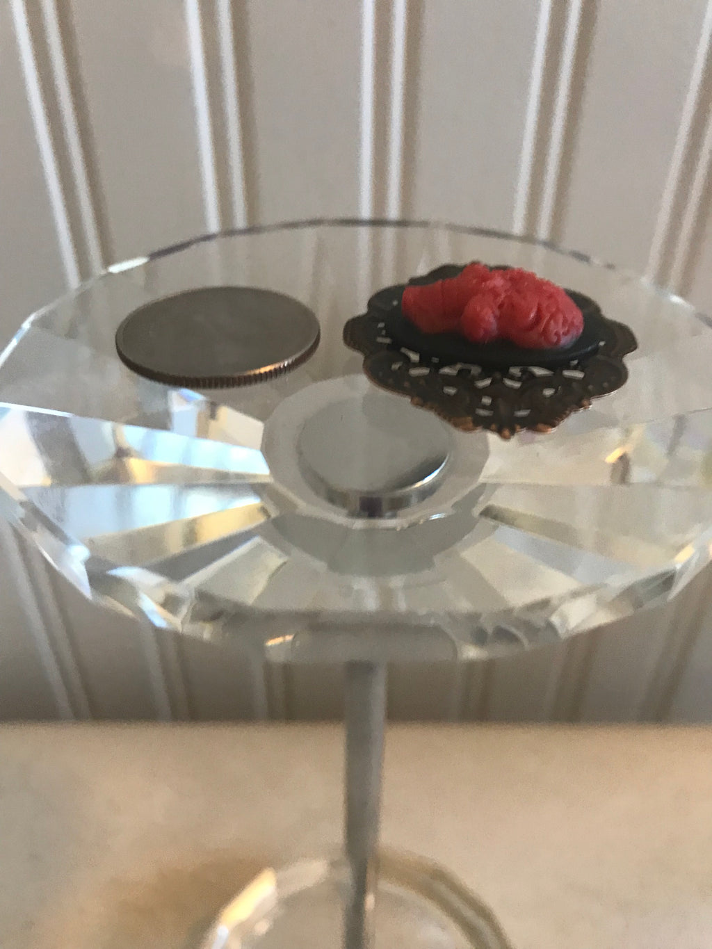 Magnet | Cameo Filigree | Sugar Skull - Red